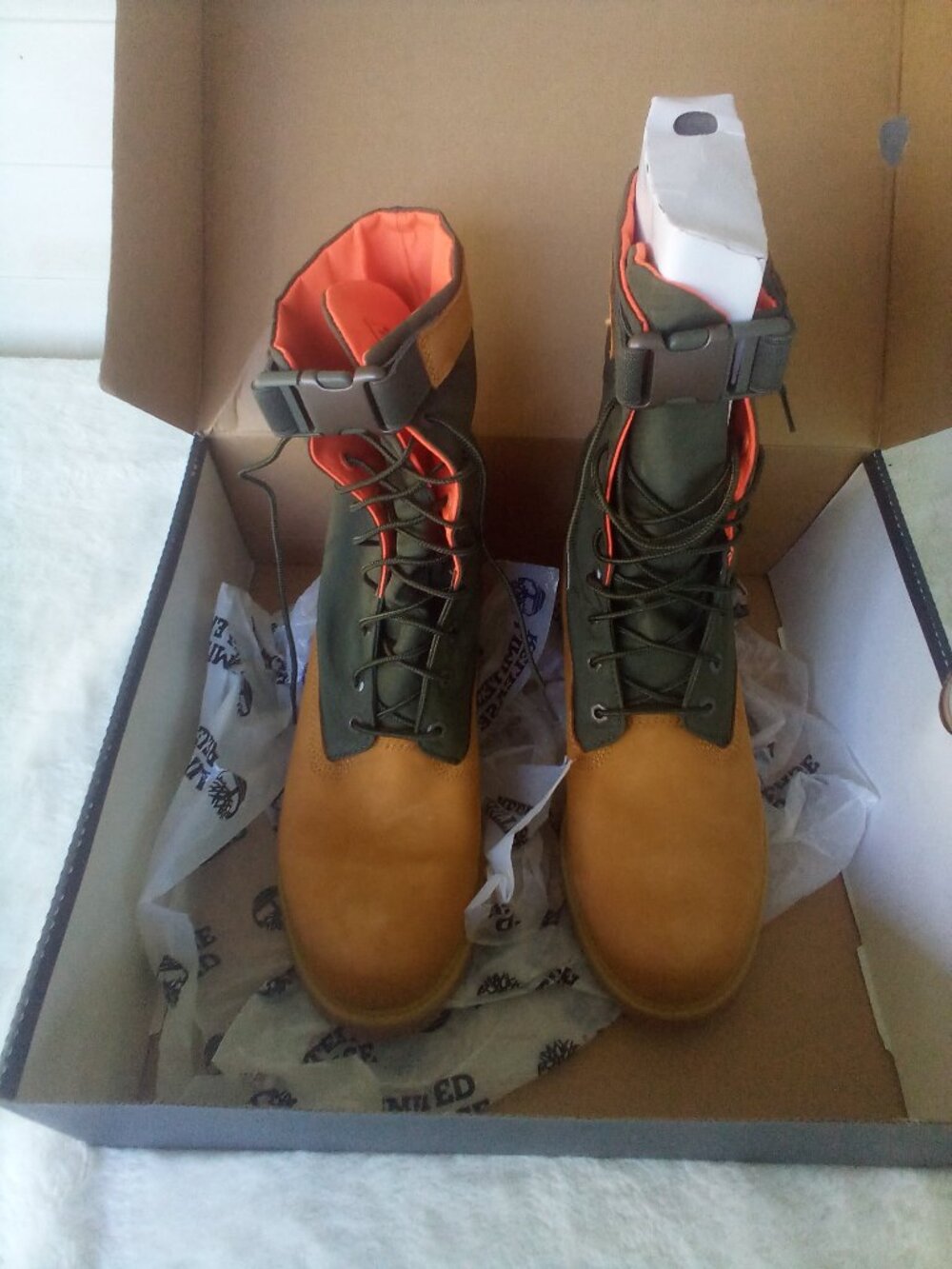 Timberland Limited Edition Mens Tall Tan Suede/Green Orange Boots US 11 NWT